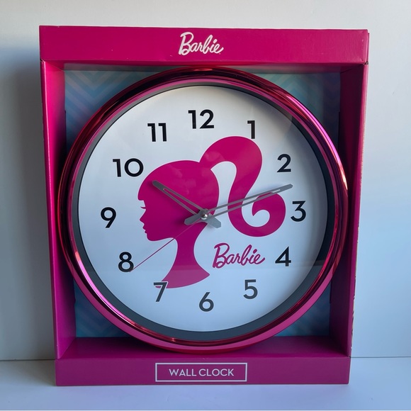 New 2023 Barbie 12 Inch Round Pink Analog Wall Clock - Picture 1 of 5